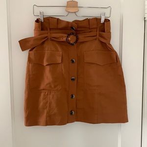 Banana Republic Paper bag waist cargo skirt